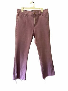 Express High Rise Cropped Flare Jeans Size 12R NWOT Mauve Frayed Hem
